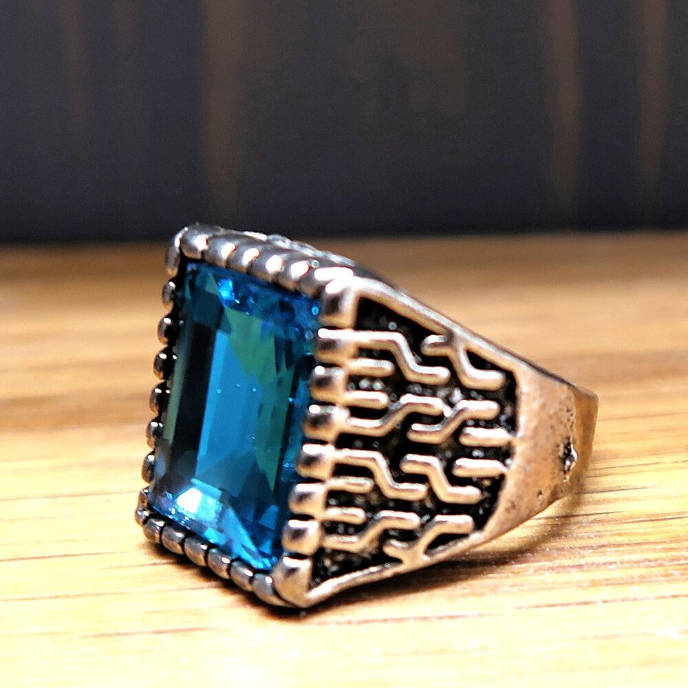 Men's Silver Tone Statement Ring Chunky Band Large Light Blue Rectangular Stone - Picture 4 of 8